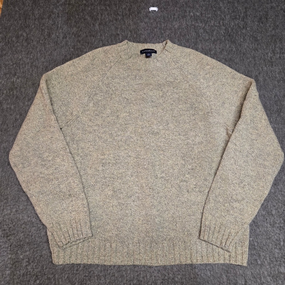 Lands End Crewneck Sweater Mens Size M Tan 100% Lambswool Raglan Sleeve
